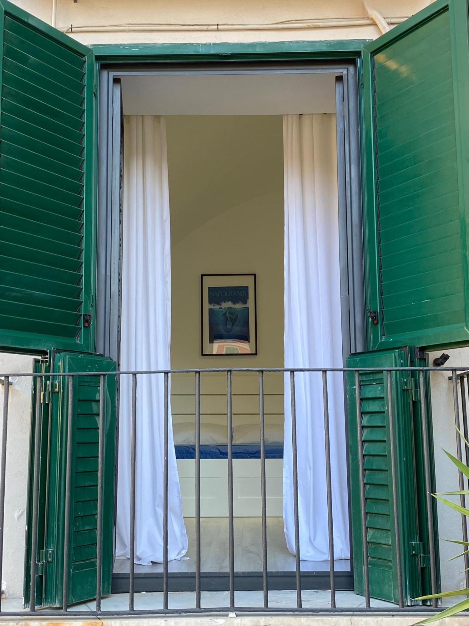 La Casa Di Partenope Napoli Esterno foto